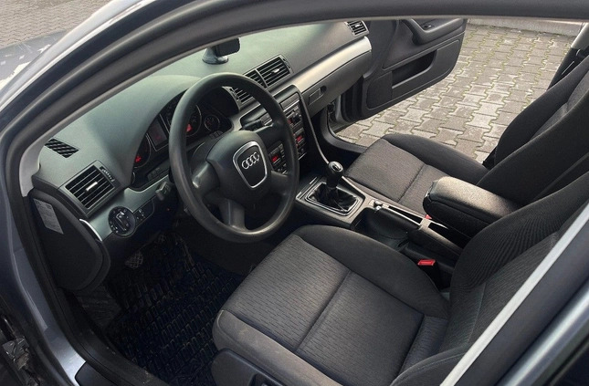 Audi A4 cena 12997 przebieg: 213000, rok produkcji 2004 z Radzymin małe 254